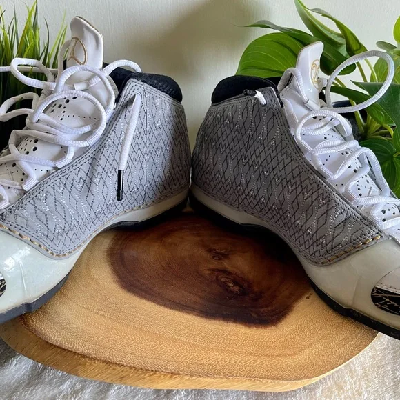 Jordan 23 white stealth best sale